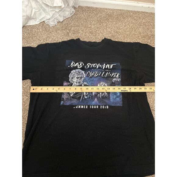 Rod Stewart Cyndi Lauper tour band T-shirt 2018 tour black men's SZ XL - Picture 3 of 3